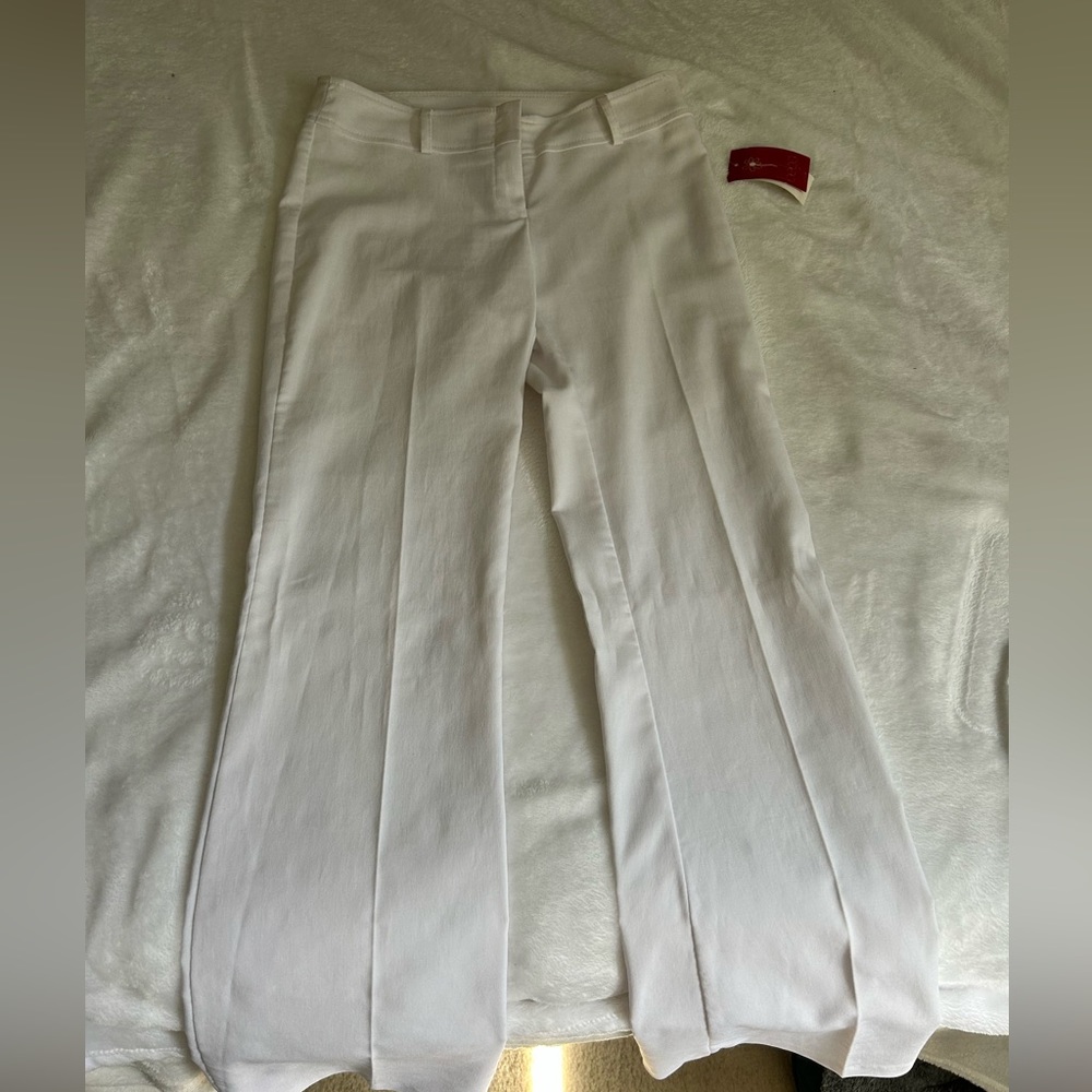 White dressy stretchy pants in size 5